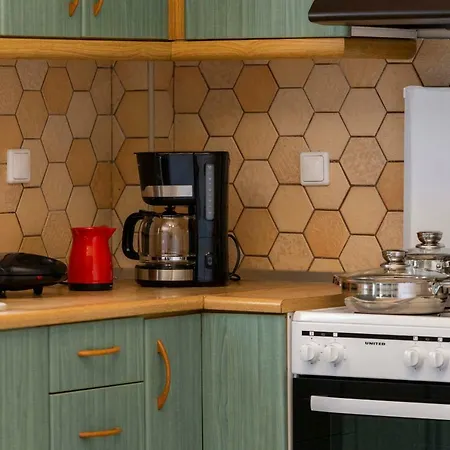 Irene * ניאה מודאניה