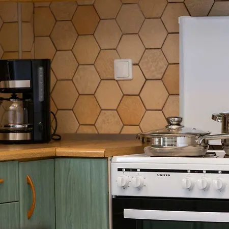 דירה Irene ניאה מודאניה