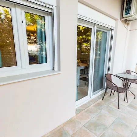 Irene Apartment Nea Moudania