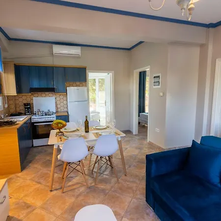 Apartment Irene Nea Moudania